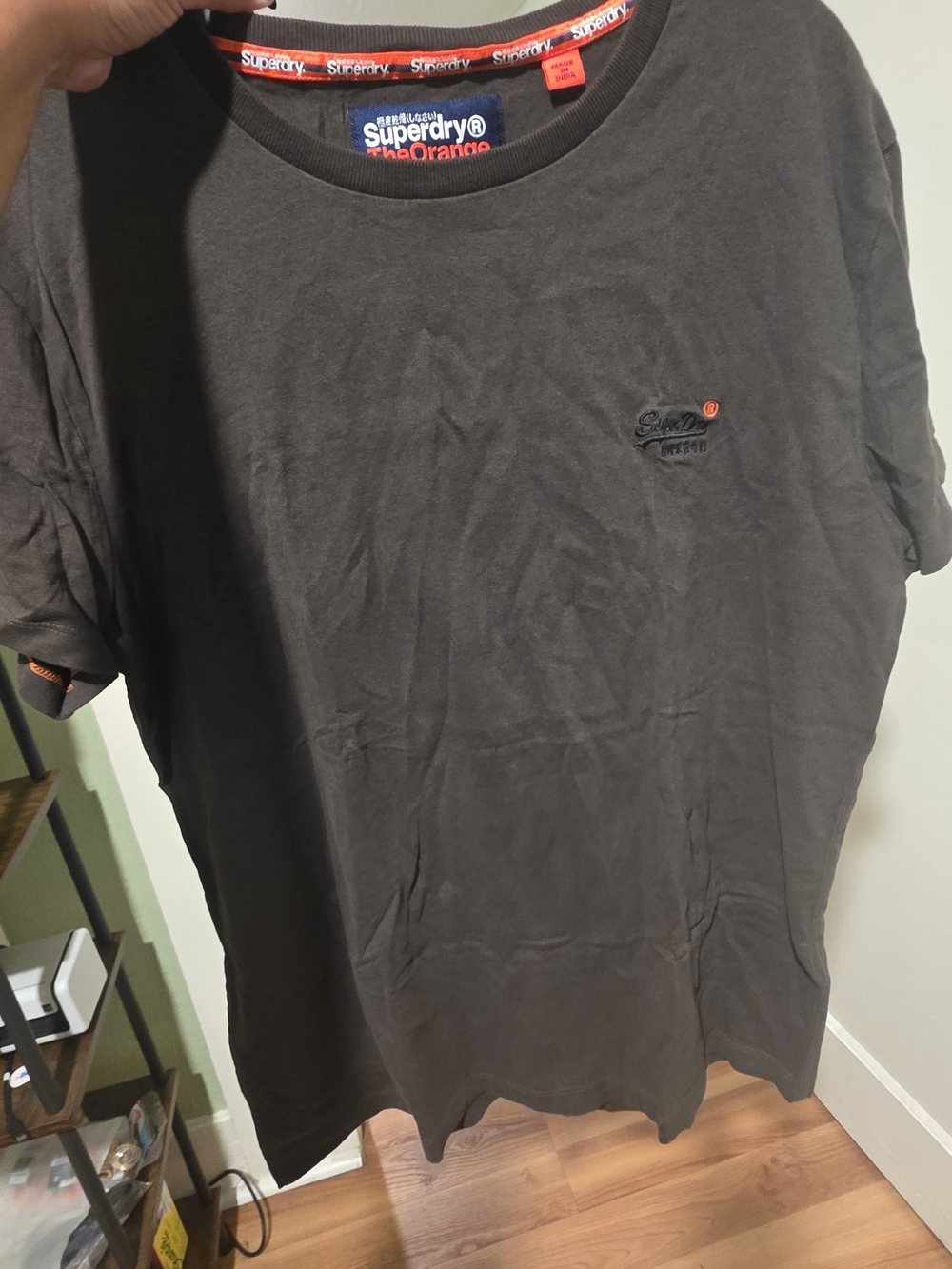 Superdry Men's Charcoal Gray Crew Neck T-Shirt with Orange Accents Xl